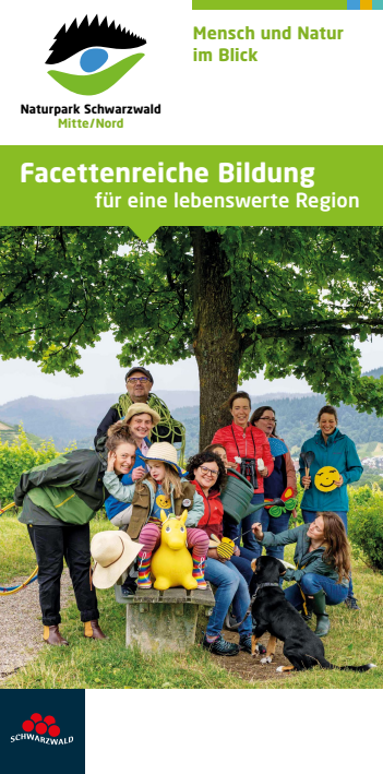 Cover Flyer Bildungsangebote