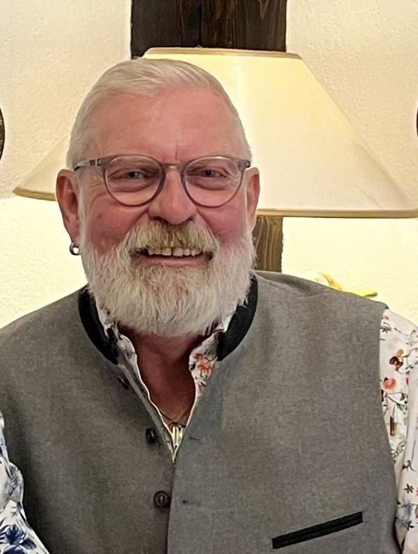 Porträtbild Ralf Bischoff